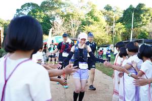 BIB: 3415
                            <button type="button" onclick="openModal(18981453)" class="btn btn-primary btn-sm float-right btn-popup" data-toggle="modal" data-target=".modal-high-quality">
                        <i class="fas fa-shopping-cart"></i> Add to Cart
                    </button>
                                            <button type="button" onclick="isThisMe(18981453, true)" class="btn btn-success btn-sm float-right btn-popup btn-isme hidden" data-toggle="tooltip" data-placement="bottom" title="นี่คือรูปของคุณใช่ไหม คลิกที่นี่เพื่อเอาเข้าอัลบั้ม">
                        <i class="fas fa-plus"></i> Add to album
                    </button>
                    <button type="button" onclick="isThisMe(18981453, false)" class="btn btn-warning btn-sm float-right btn-popup btn-isnotme hidden">
                        <i class="fas fa-ban"></i> Remove from album
                    </button>